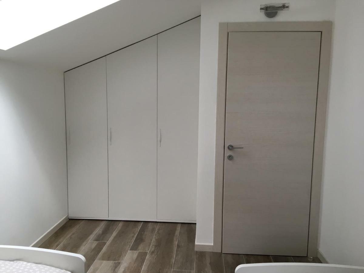 Casa Vacanze Como Brunate Eksteriør billede